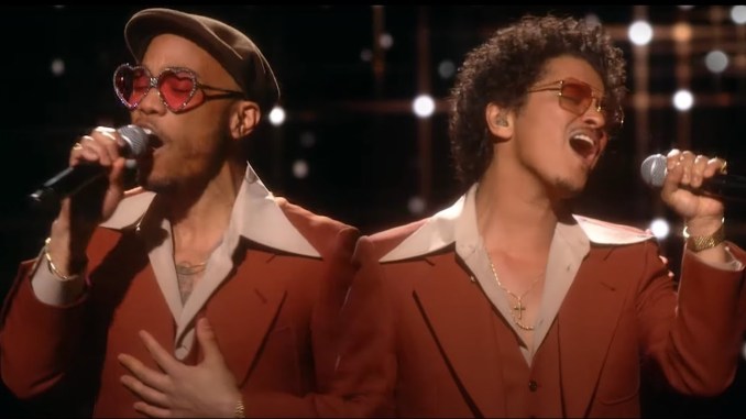 Bruno Mars, Anderson. Paak, Silk Sonic – Leave the Door Open [LIVE from the 63rd GRAMMYs ®&nbsp;2021]