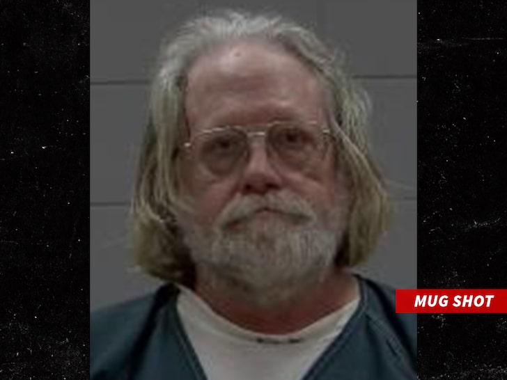 WHITE SUSPECT IN MINNESOTA DRAGS, ALLEGEDLY HITS COP WITH HAMMER …Yet Lives to Tell About&nbsp;It