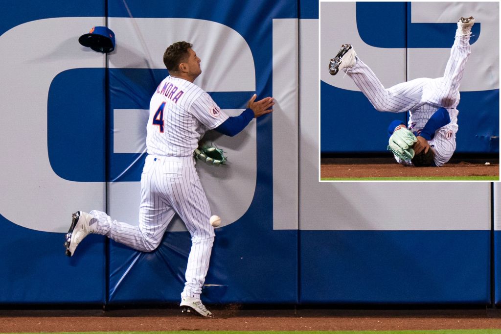 Mets’ Albert Almora Jr. crashes face-first into wall in scary&nbsp;scene