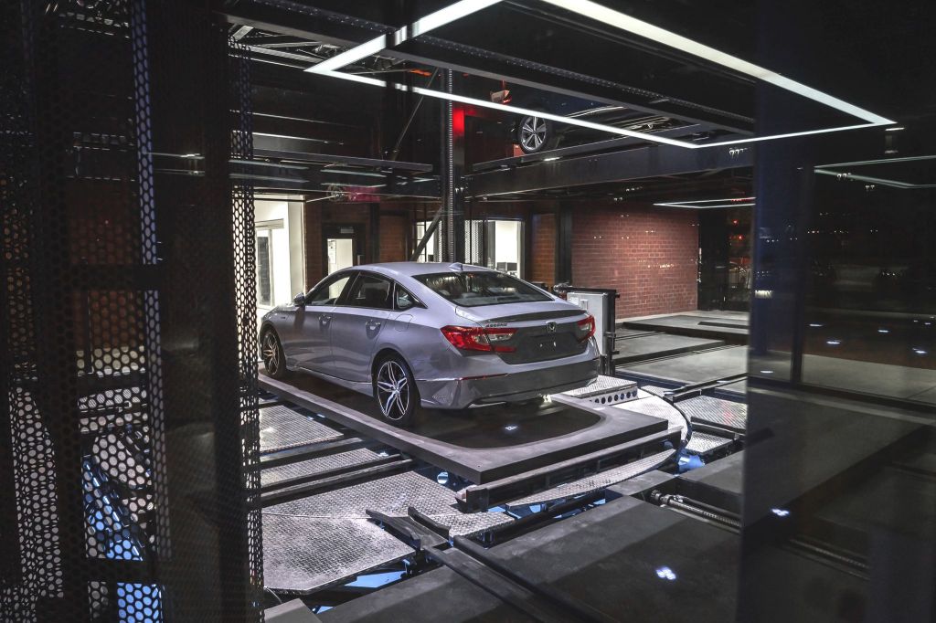 2021 Honda Accord: Car and Driver 10Best