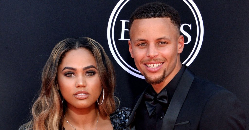 Ayesha Curry slams Instagram troll over open marriage&nbsp;insult￼