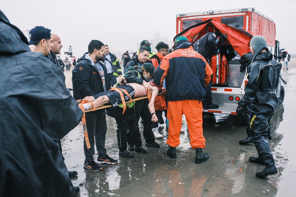 Unresponsive man dragged from ocean during Coney Island ‘polar&nbsp;plunge’￼