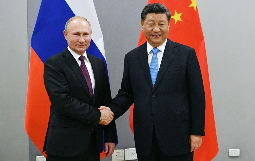 AND IT BEGINS! China and Russia forming a new axis to challenge the West!!￼