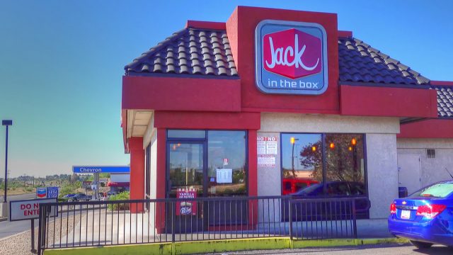 Jack in the Box Customer Fatally Run Over in Drive-Thru Dispute:&nbsp;Police￼