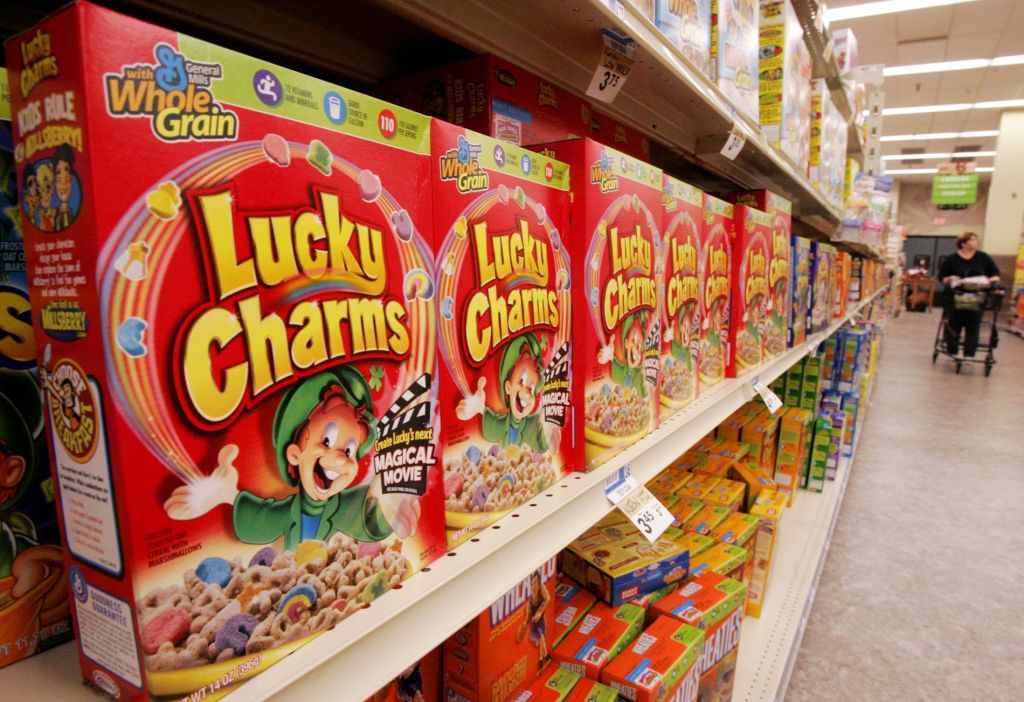 Lucky Charms Is Being Investigated After Thousands Report Getting Sick from the&nbsp;Cereal