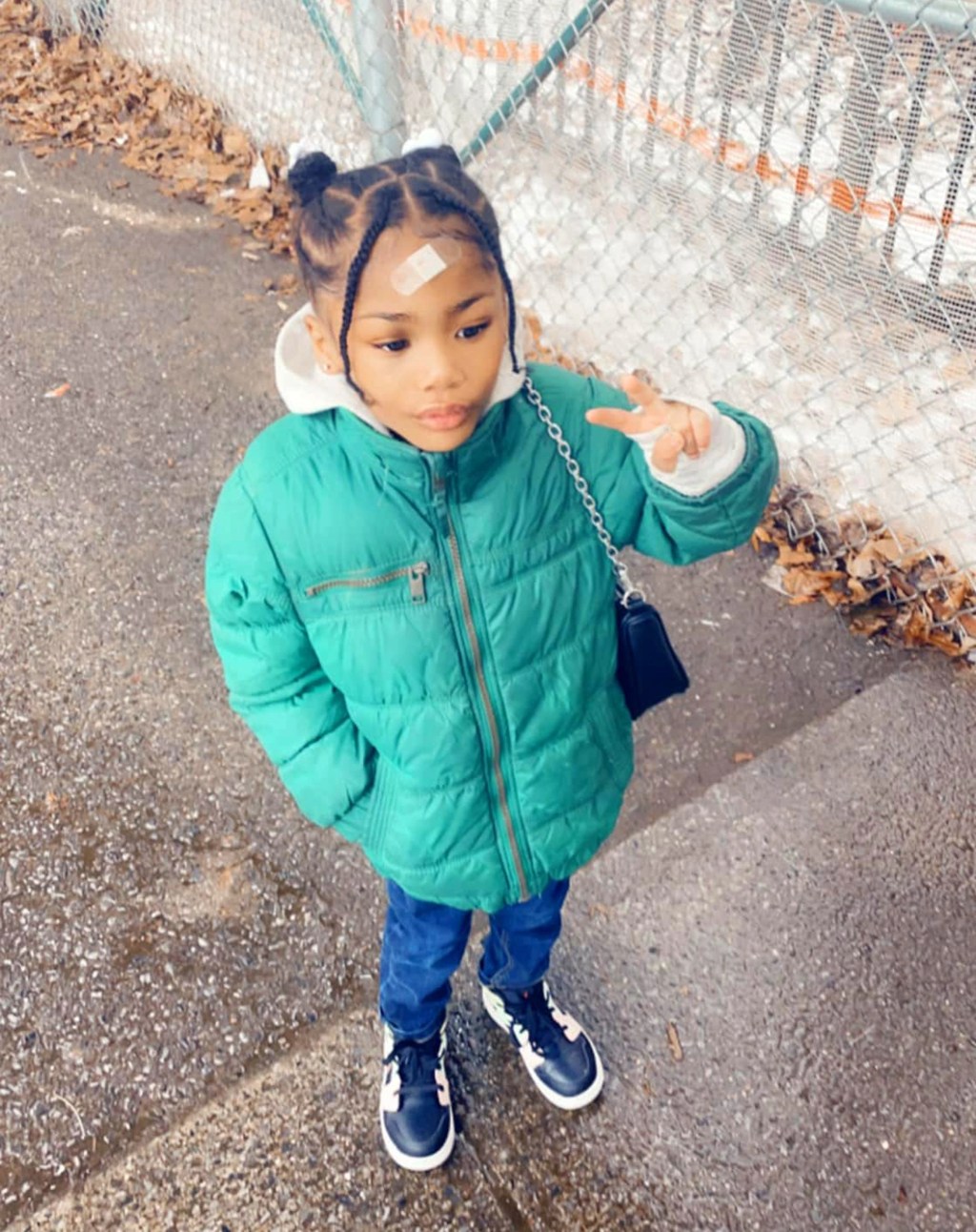 Girl, 6, dies after being found in NYC apartment with bruises on wrists,&nbsp;body