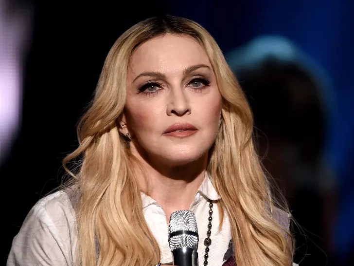 Madonna too sick to get out of bed, vomiting uncontrollably since hospital release:&nbsp;report