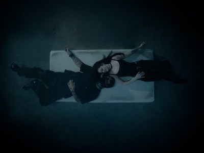 WesGhost – GASLIGHT 