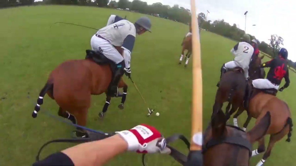 Claudia Valentina – ROAD BBY 