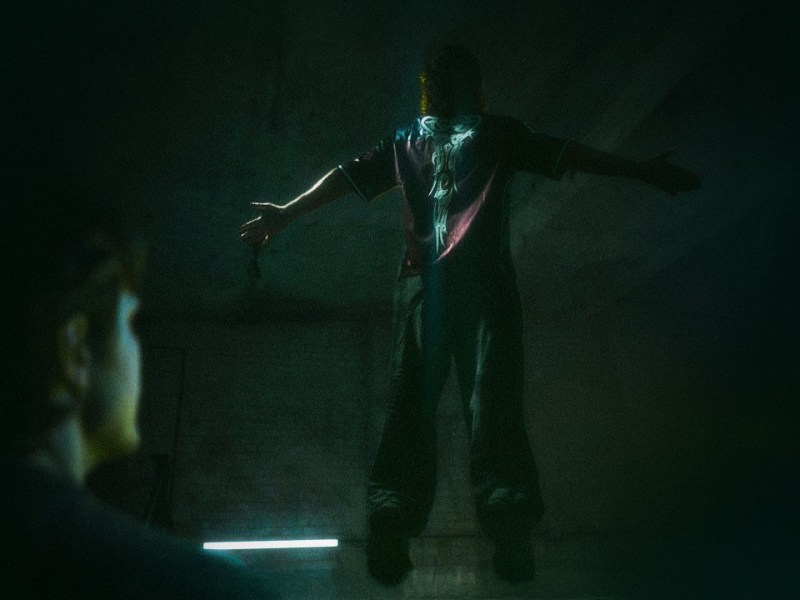 DON BROCO – True Believers [Feat. Sam Carter](Official Music&nbsp;Video)