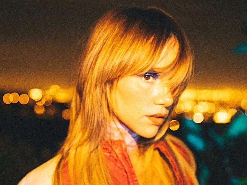 Suki Waterhouse – Notting&nbsp;Hill